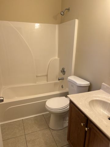 2049 Williams Valley Dr, Madison, TN 37115