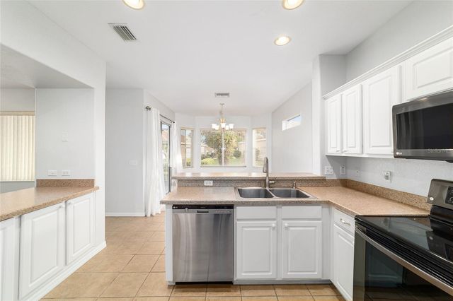 9476 SE 130TH STREET ROAD, Summerfield, FL 34491