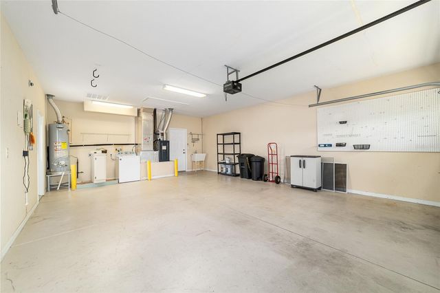 9476 SE 130TH STREET ROAD, Summerfield, FL 34491