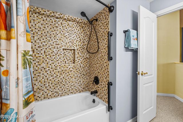 124 Rose Bank Road, Daytona Beach, FL 32114