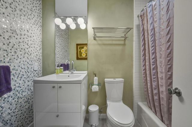 5337 E Lakeside Drive, Palm Springs, CA 92264