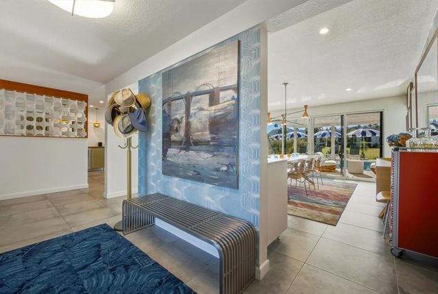 5337 E Lakeside Drive, Palm Springs, CA 92264