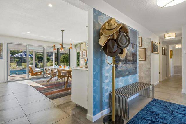 5337 E Lakeside Drive, Palm Springs, CA 92264