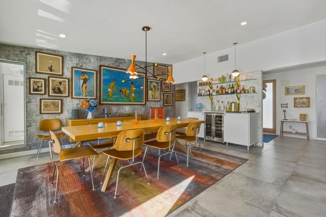 5337 E Lakeside Drive, Palm Springs, CA 92264