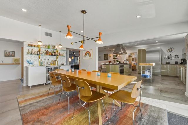 5337 E Lakeside Drive, Palm Springs, CA 92264