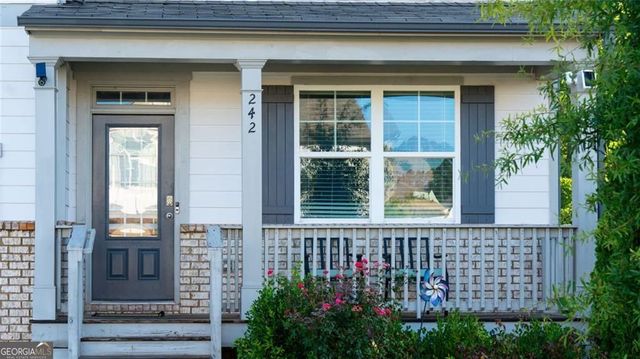 242 Barnwood Lane, Dawsonville, GA 30534