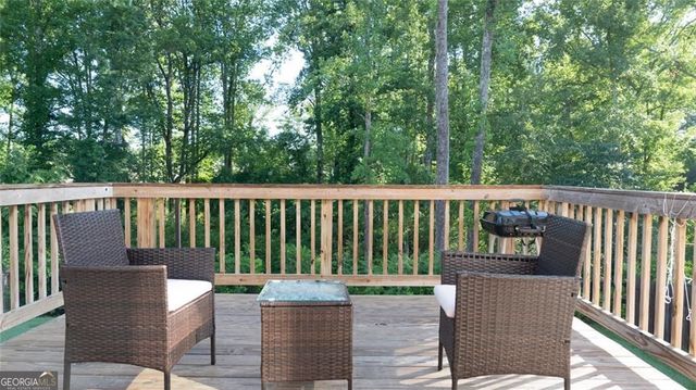 242 Barnwood Lane, Dawsonville, GA 30534