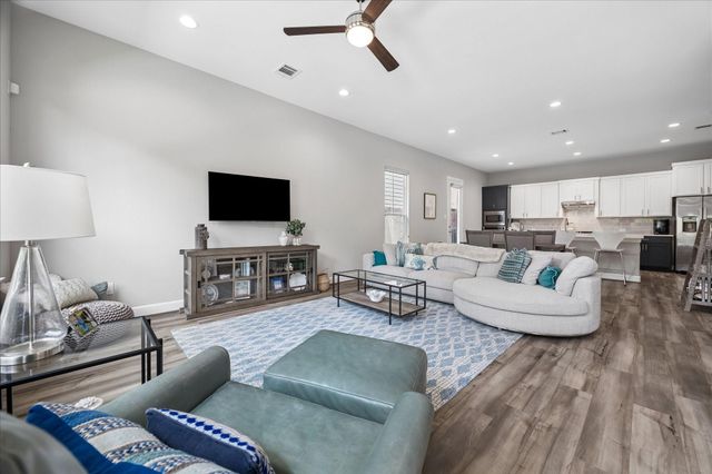 4283 Childress Street, Houston, TX 77005