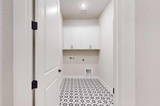 119 Cotton Tree TER, Dripping Springs, TX 78620