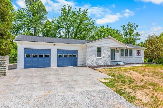 636 Bryant Mill Road, Ararat, NC 27007