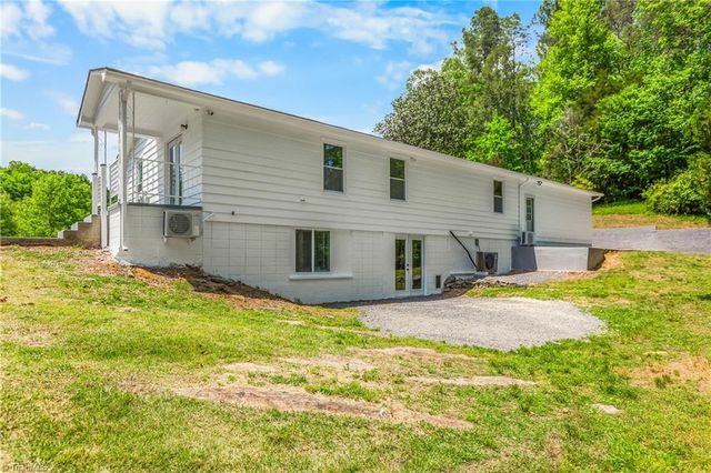 636 Bryant Mill Road, Ararat, NC 27007