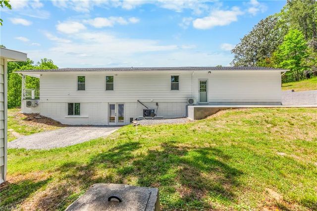 636 Bryant Mill Road, Ararat, NC 27007