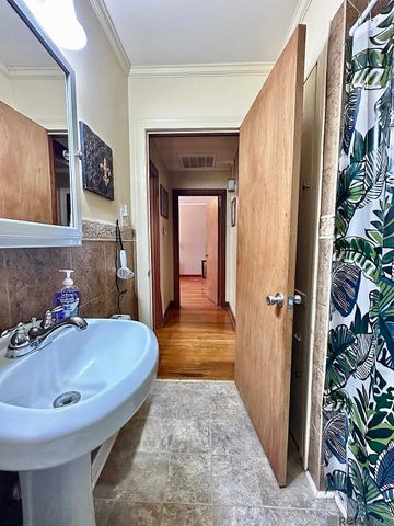 58675 Delacroix Ave, Plaquemine, LA 70764