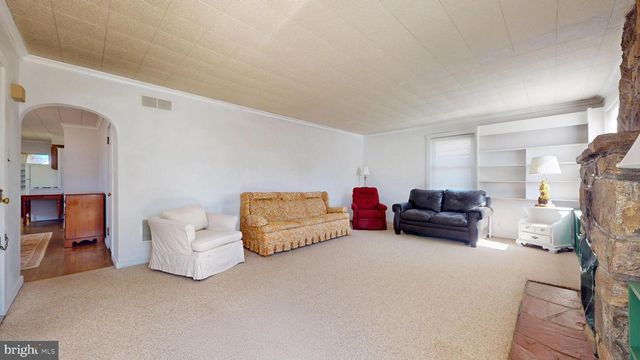 201 ST LOUIS AVE, Egg Harbor City, NJ 08215