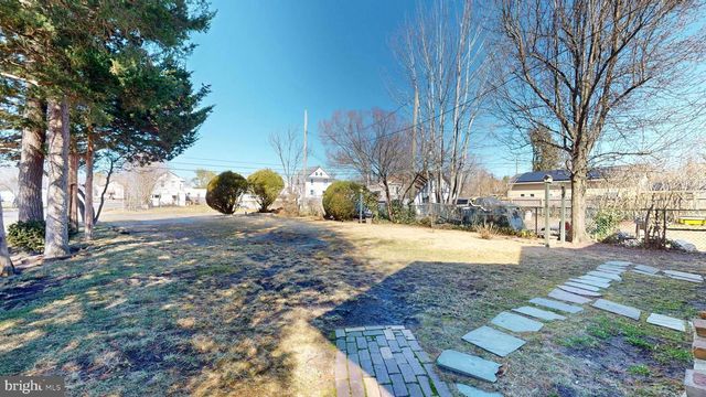 201 ST LOUIS AVE, Egg Harbor City, NJ 08215