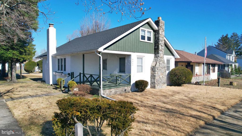 201 ST LOUIS AVE, Egg Harbor City, NJ 08215