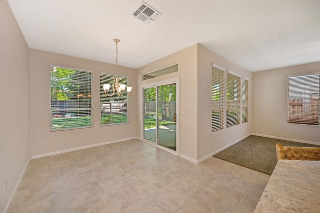 5118 Bessemer Ct, Sacramento, CA 95835