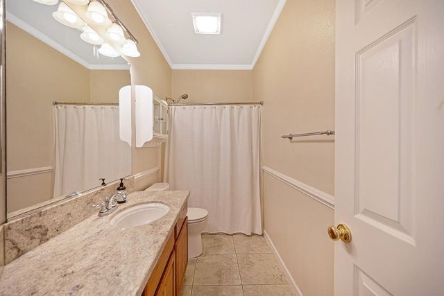 5118 Bessemer Ct, Sacramento, CA 95835