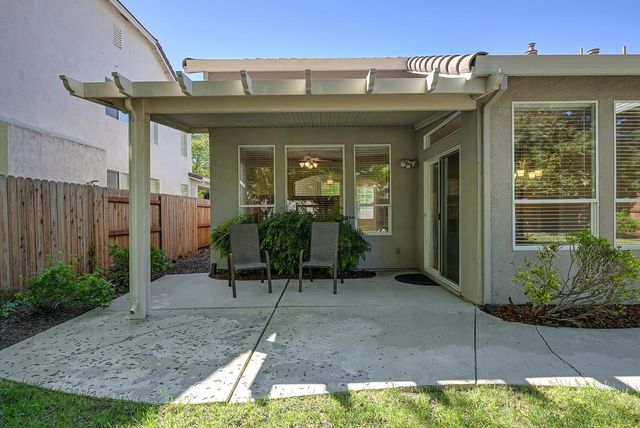 5118 Bessemer Ct, Sacramento, CA 95835