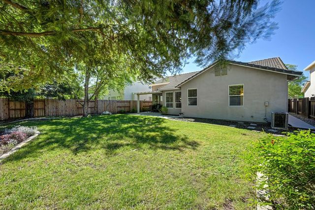 5118 Bessemer Ct, Sacramento, CA 95835