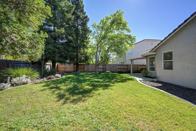 5118 Bessemer Ct, Sacramento, CA 95835