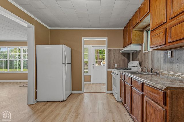 711 E Walnut Street, Paragould, AR 72450