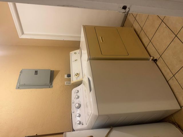 210 SW 2nd Terrace, Dania Beach, FL 33004