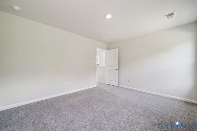 1650 River Bluff Ln, North Prince George, VA 23860