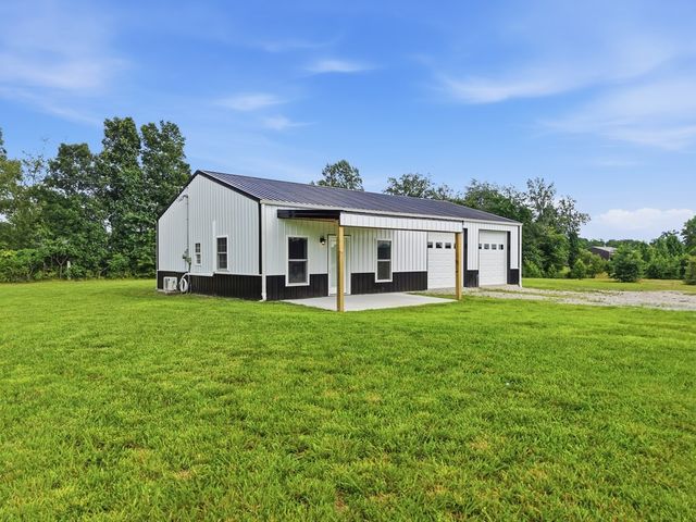 1834 Cummins Mill Rd, Cookeville, TN 38501