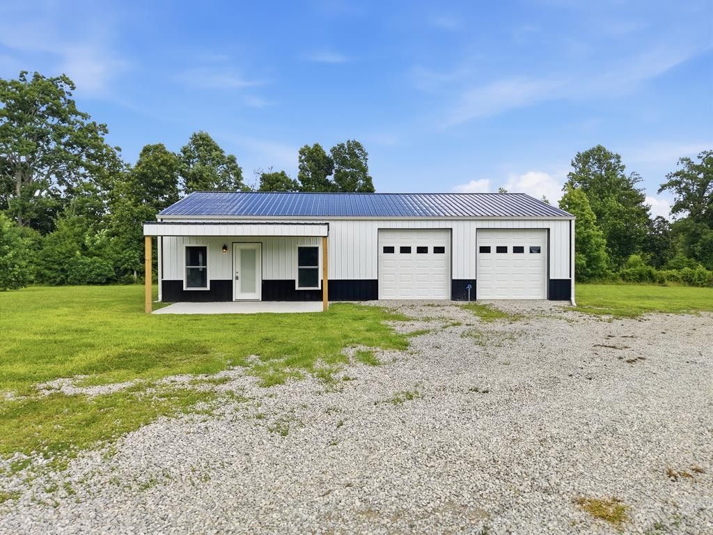 1834 Cummins Mill Rd, Cookeville, TN 38501
