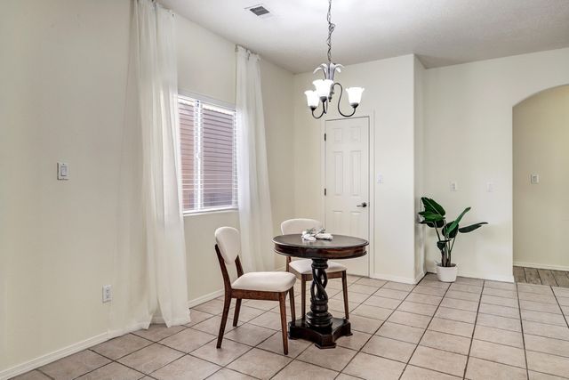 9419 Ashfall Place NW, Albuquerque, NM 87120