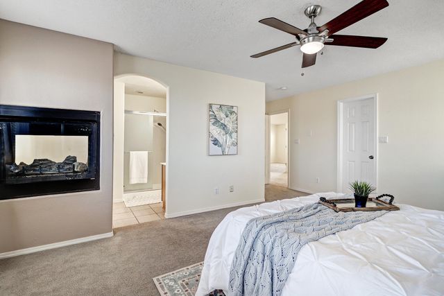 9419 Ashfall Place NW, Albuquerque, NM 87120