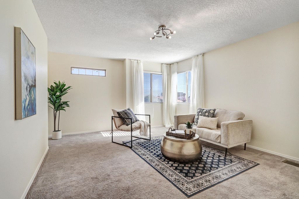 Image 18 of property listing at 9419 Ashfall Place NW, Albuquerque, NM 87120