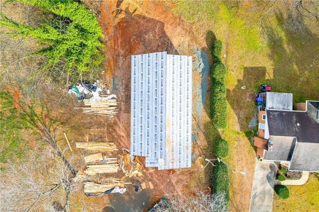 606 W Lee Street, Mebane, NC 27302