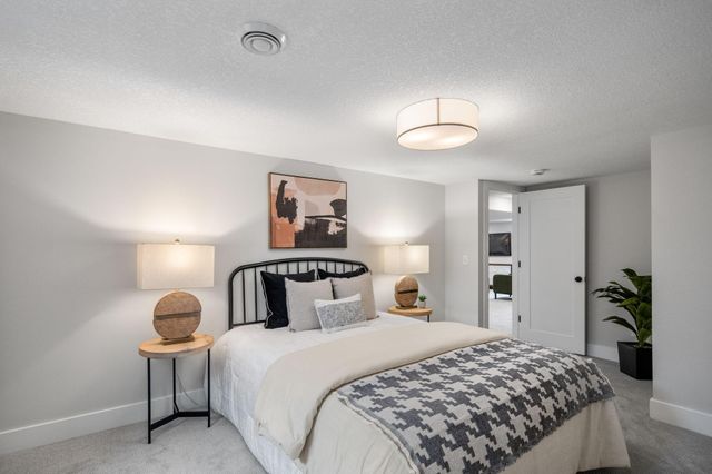 4205 W 42nd Street, Edina, MN 55416