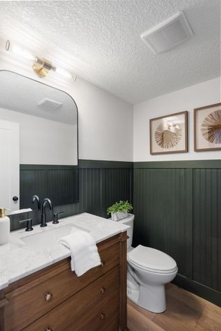 4205 W 42nd Street, Edina, MN 55416