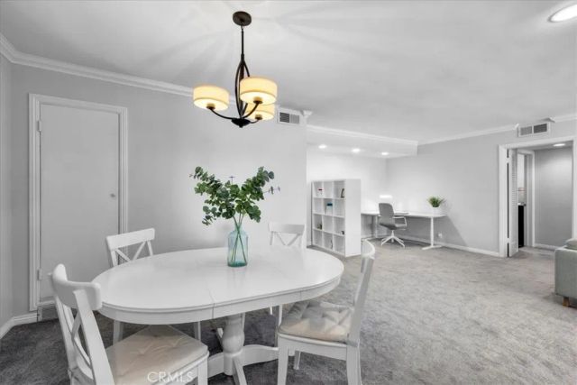 289 S Barrington Avenue A203, Los Angeles, CA 90049