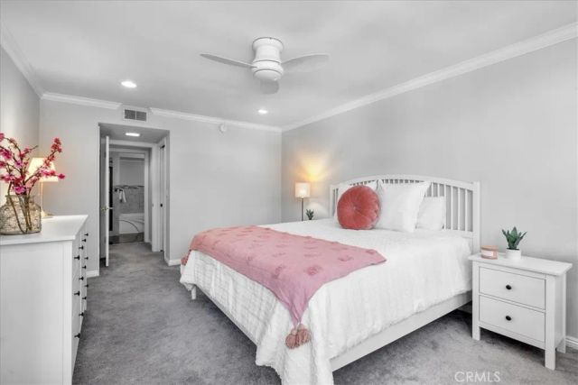 289 S Barrington Avenue A203, Los Angeles, CA 90049