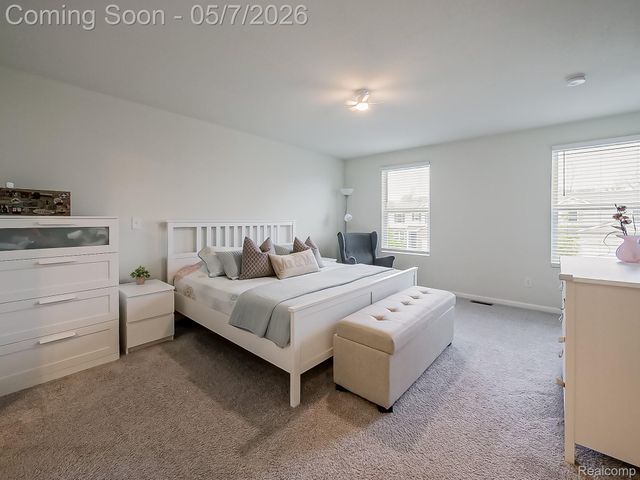8640 Quincy Drive, Westland, MI 48185
