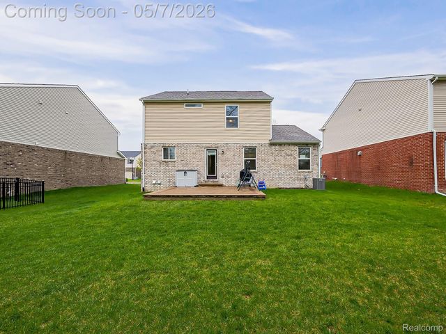 8640 Quincy Drive, Westland, MI 48185