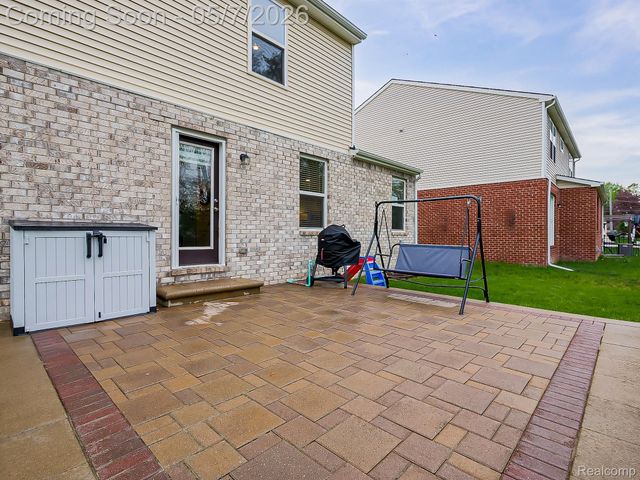 8640 Quincy Drive, Westland, MI 48185