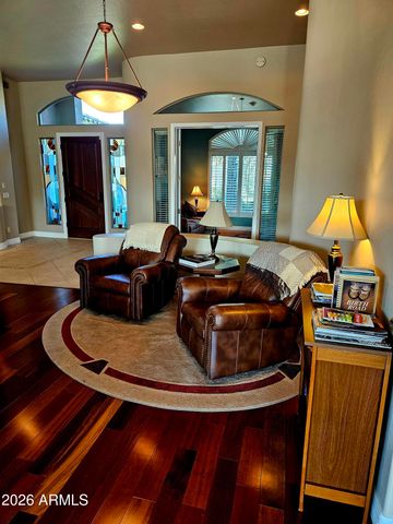 1801 W LYNX Way, Chandler, AZ 85248