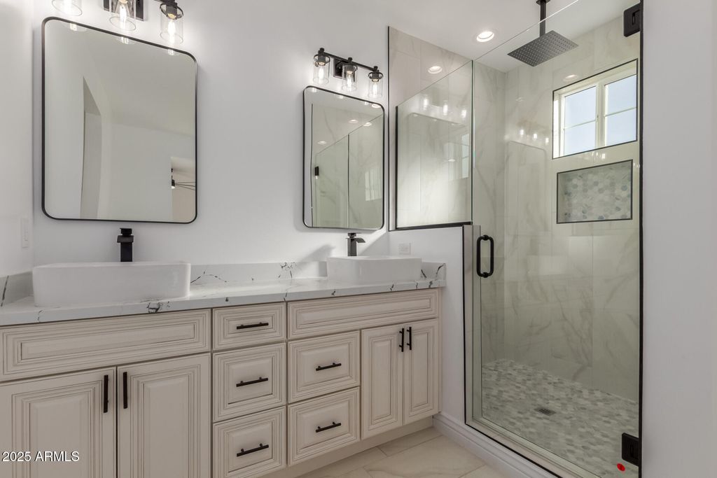 Image 18 of property listing at 5415 S 360TH Avenue, Tonopah, AZ 85354