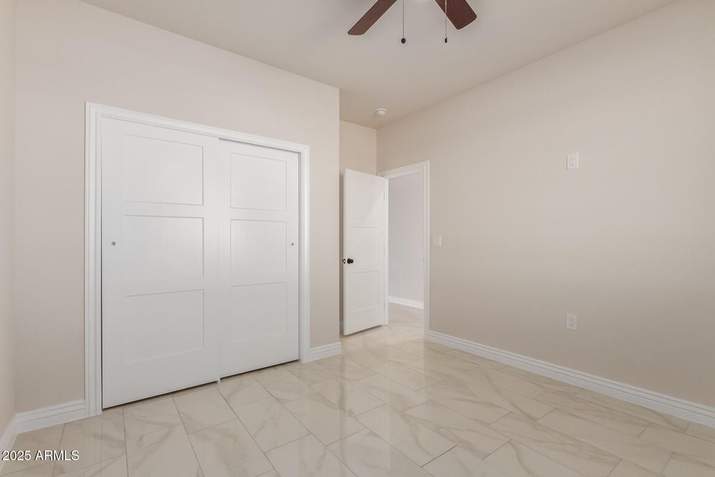 Image 21 of property listing at 5415 S 360TH Avenue, Tonopah, AZ 85354