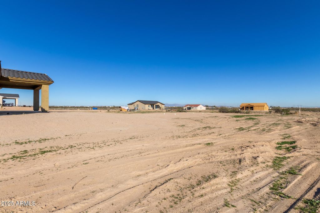 Image 31 of property listing at 5415 S 360TH Avenue, Tonopah, AZ 85354