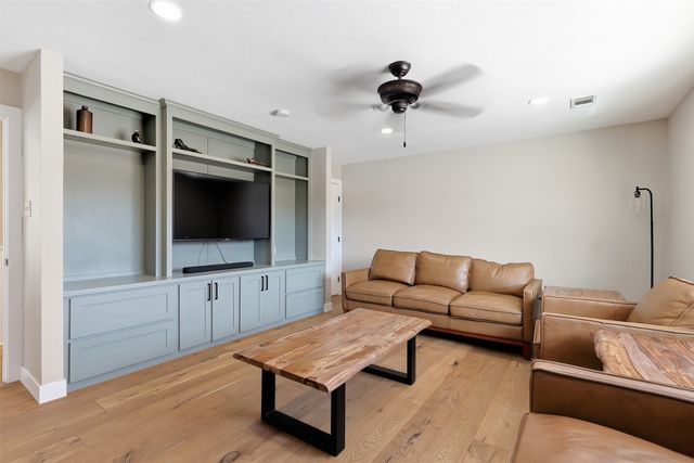 397 Rs County Road 4452, Point, TX 75472