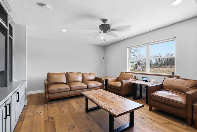 397 Rs County Road 4452, Point, TX 75472