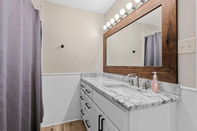 397 Rs County Road 4452, Point, TX 75472