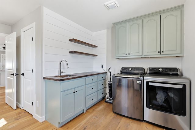 397 Rs County Road 4452, Point, TX 75472