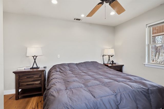 397 Rs County Road 4452, Point, TX 75472